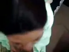 Ранди азиатских тетя сосет и трахается