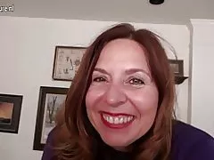 Озорные американская мама, играя с собой